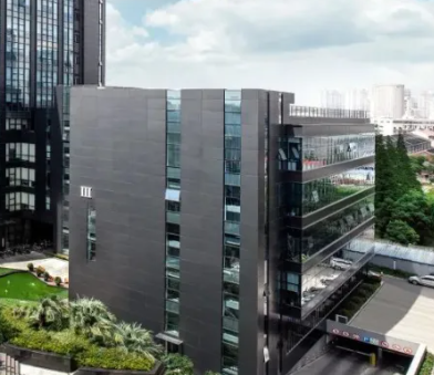 衢州市衢江区世霖贸易商行日用百货零售与物资批发服务范围解析
